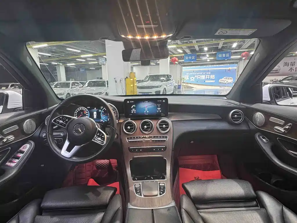 Mercedes-Benz GLC — миниатюра 6