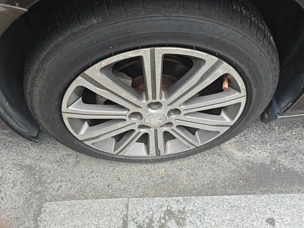 Peugeot 408 — миниатюра 23