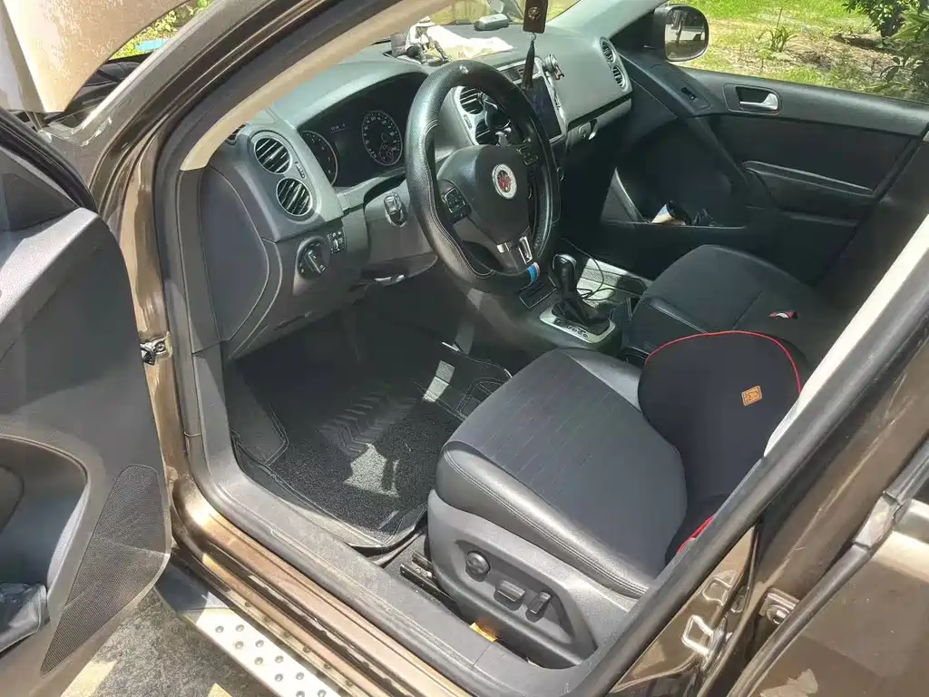 Volkswagen Tiguan — миниатюра 4