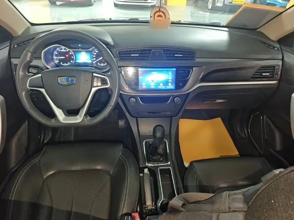 Geely Emgrand — миниатюра 10
