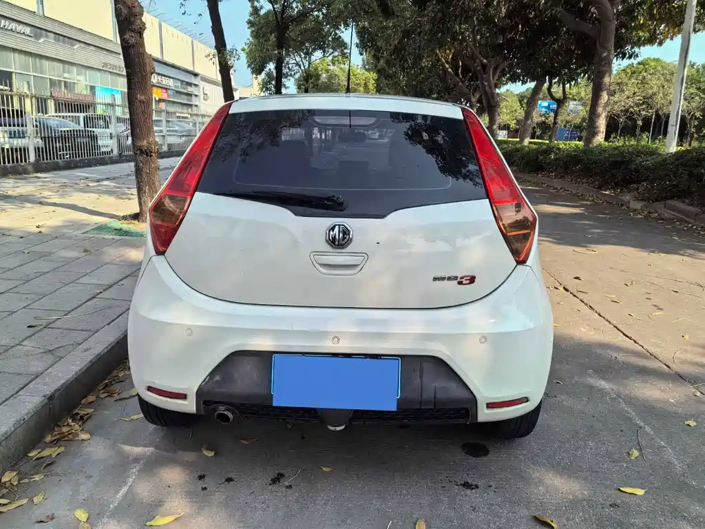 MG 3 2011 1.5L AMT Elite