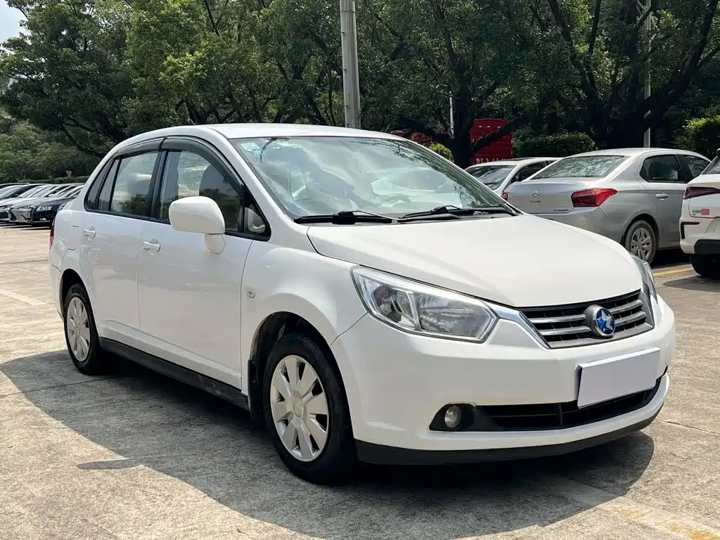 Venucia D50 — миниатюра 3