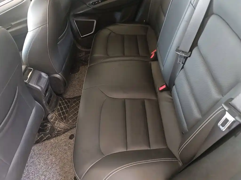 Geely Emgrand GS — миниатюра 17