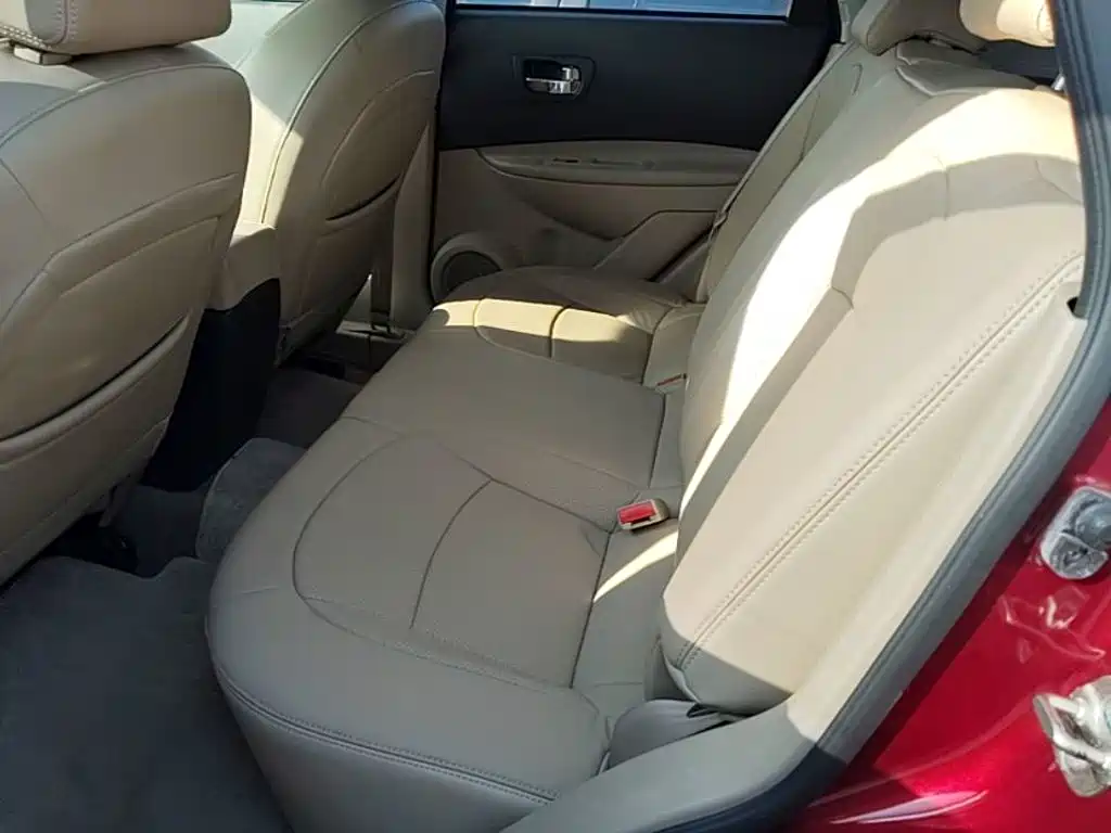 Nissan Qashqai — миниатюра 17