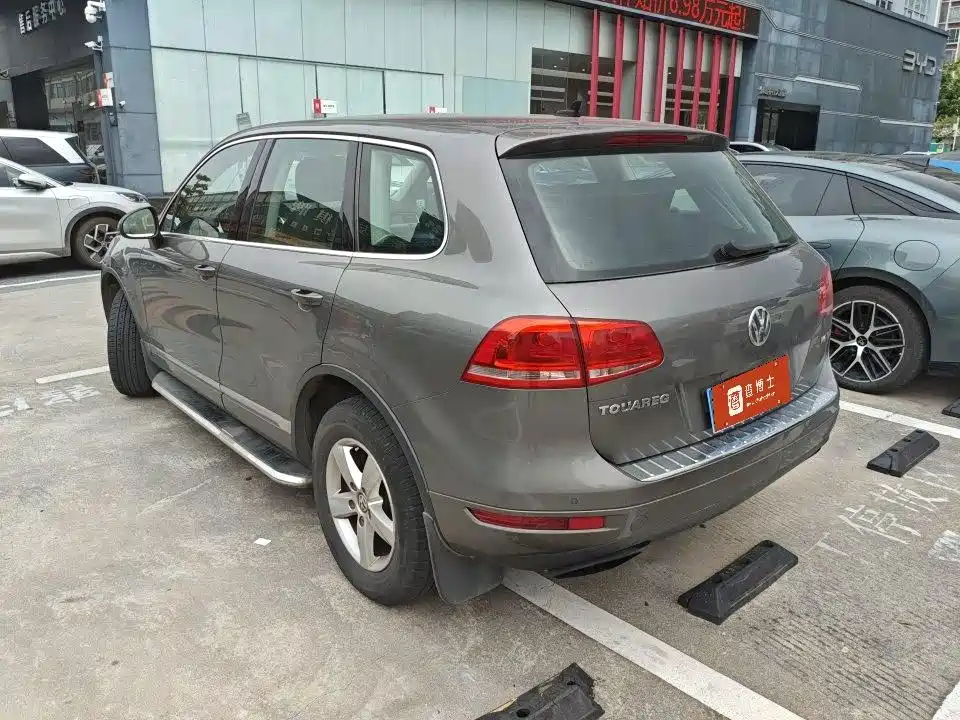 Volkswagen Touareg — миниатюра 2