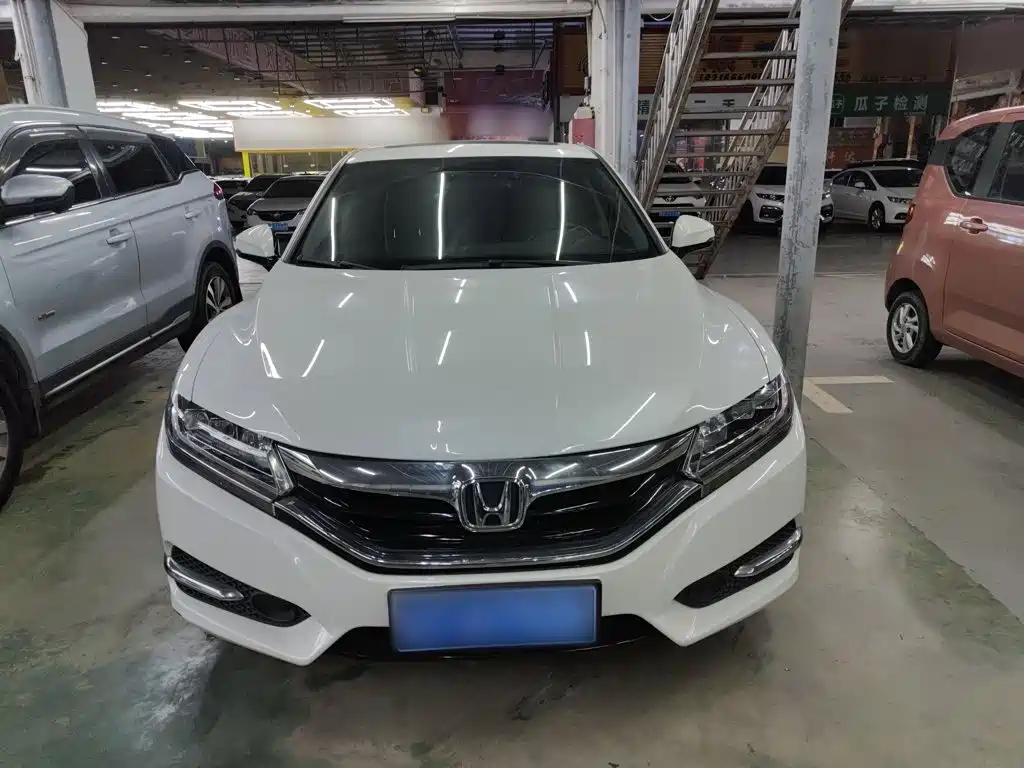 Honda Spirior — миниатюра 3