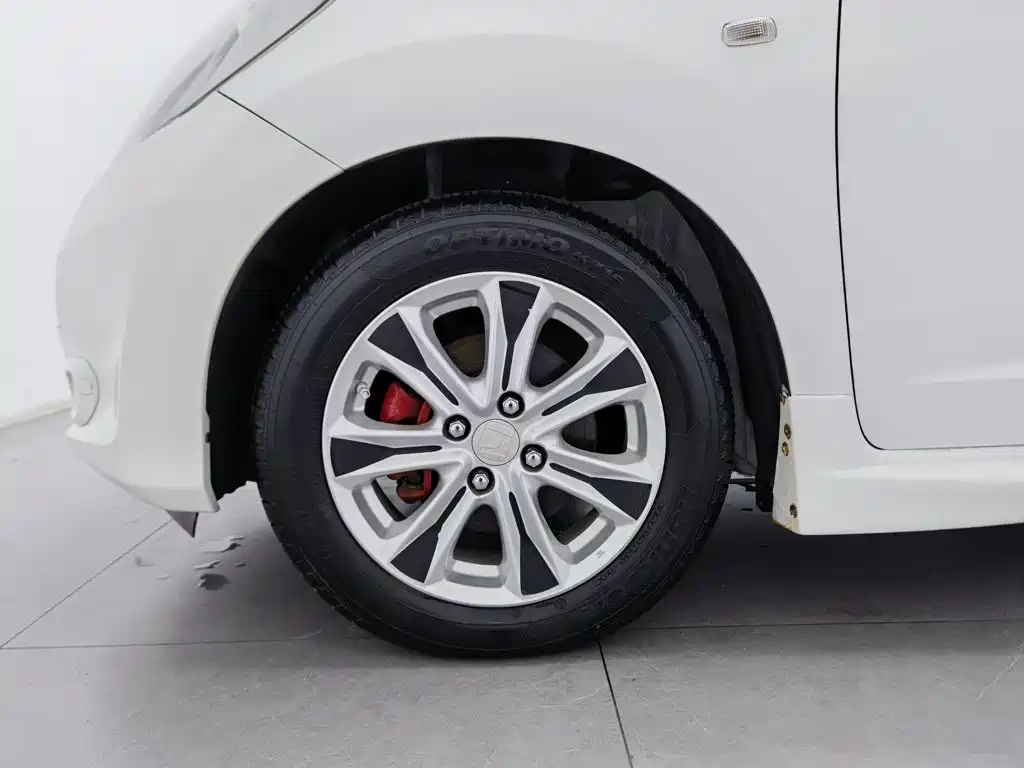 Honda Fit — миниатюра 17