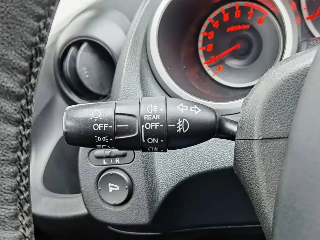 Honda Fit — миниатюра 21