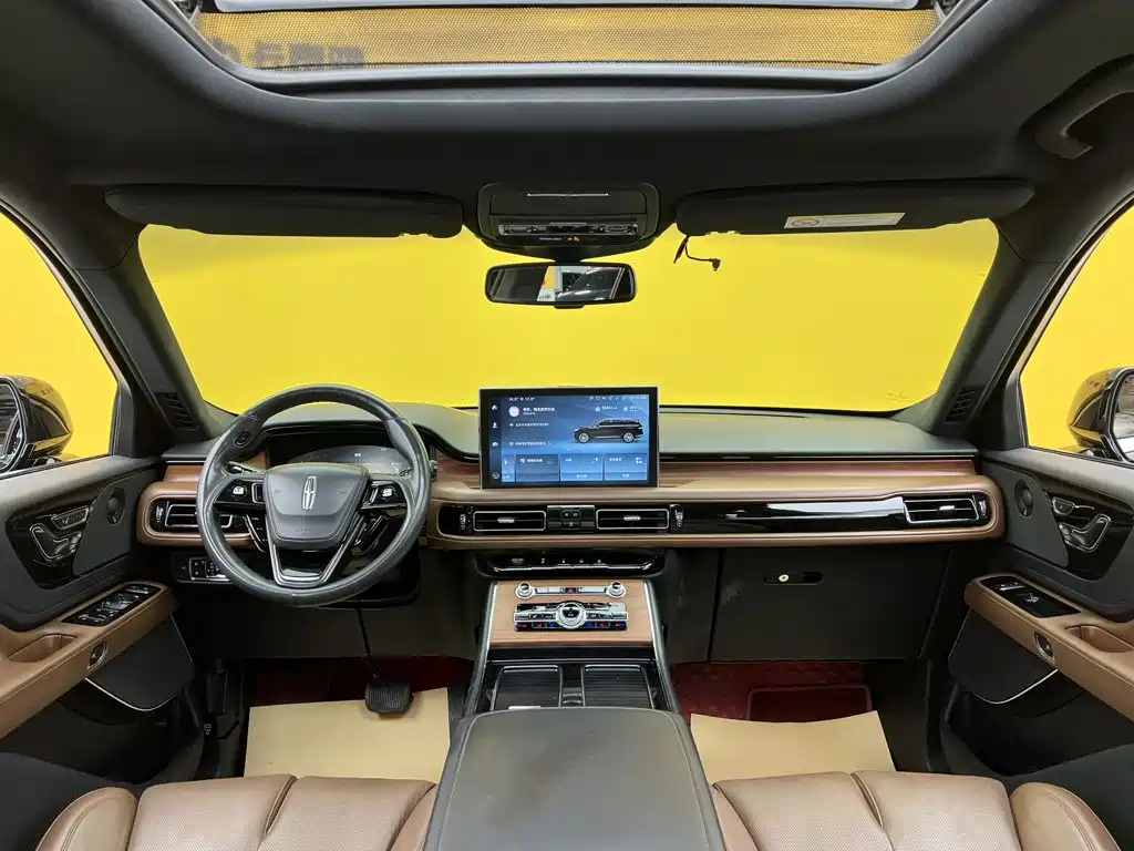 Lincoln Aviator — миниатюра 50