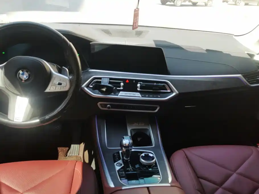 BMW X5 — миниатюра 13