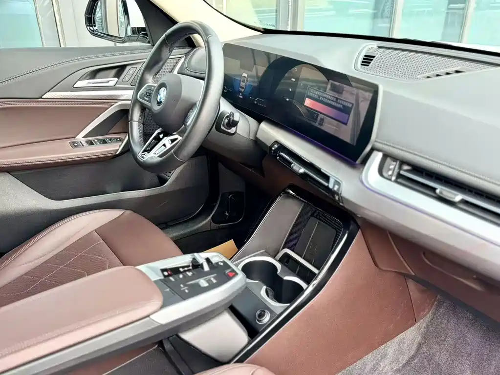 BMW X1 — миниатюра 5