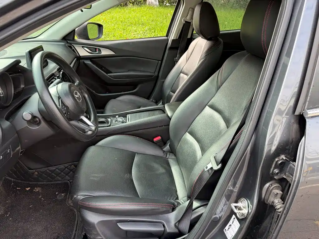 Mazda 3 Axela — миниатюра 8