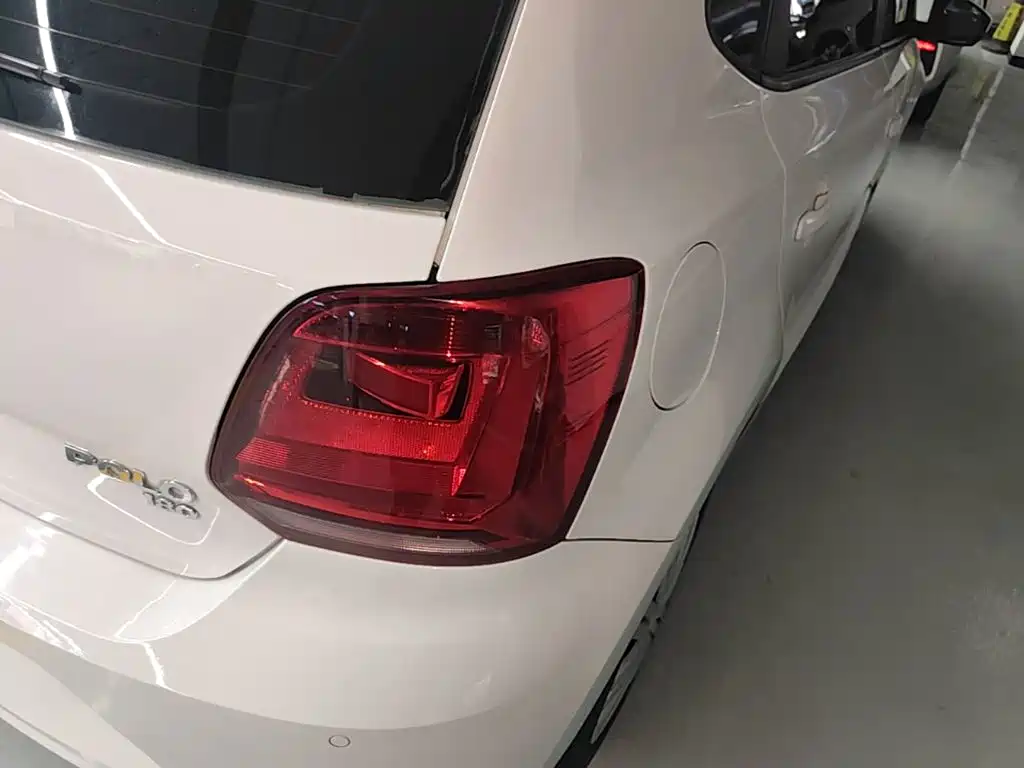Volkswagen Polo — миниатюра 8