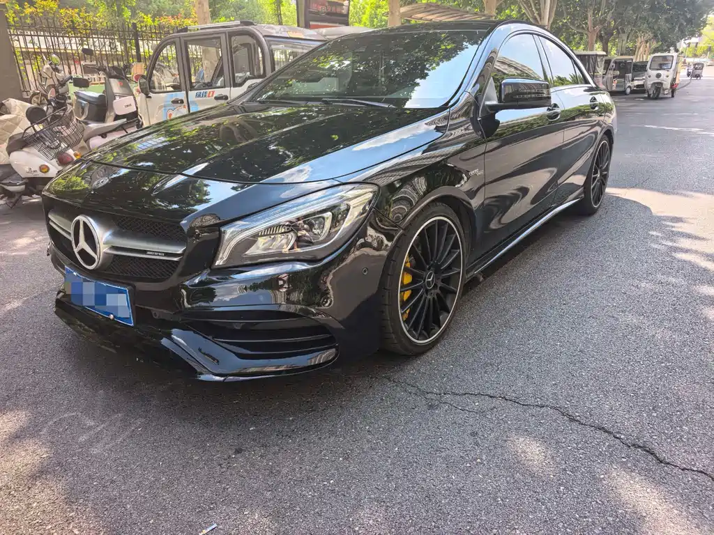 Mercedes-Benz CLA AMG