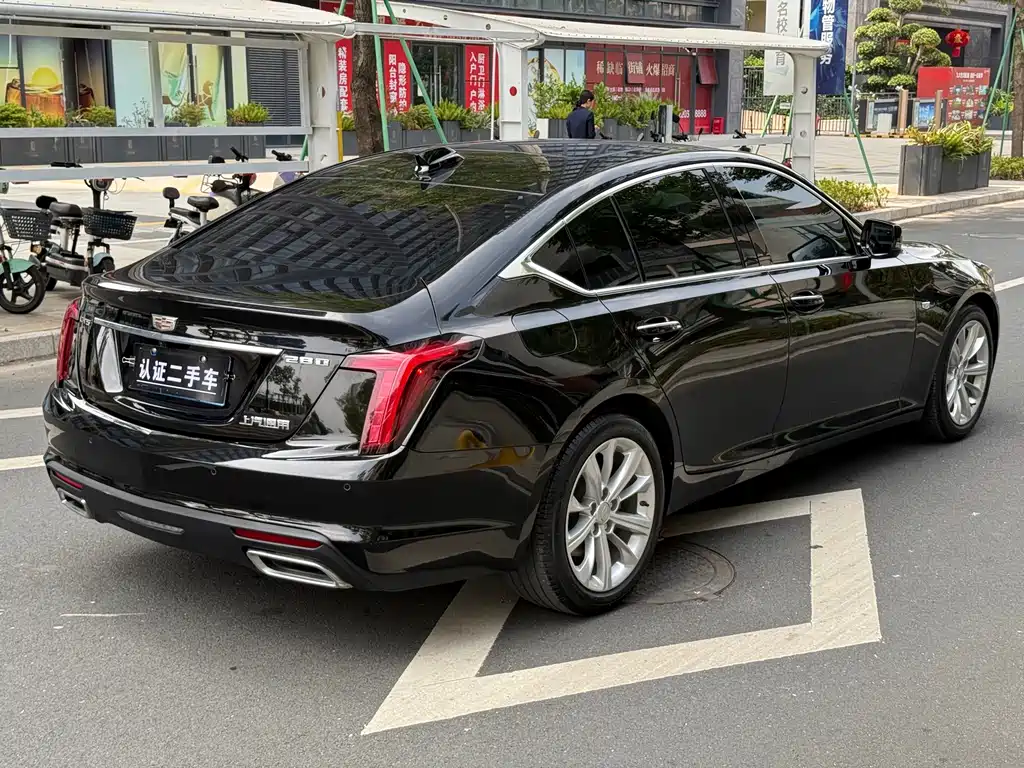 Cadillac CT5 — миниатюра 12