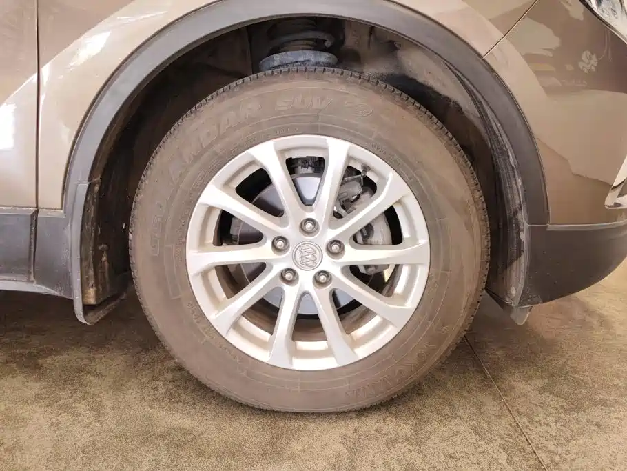 Buick Envision Plus — миниатюра 6