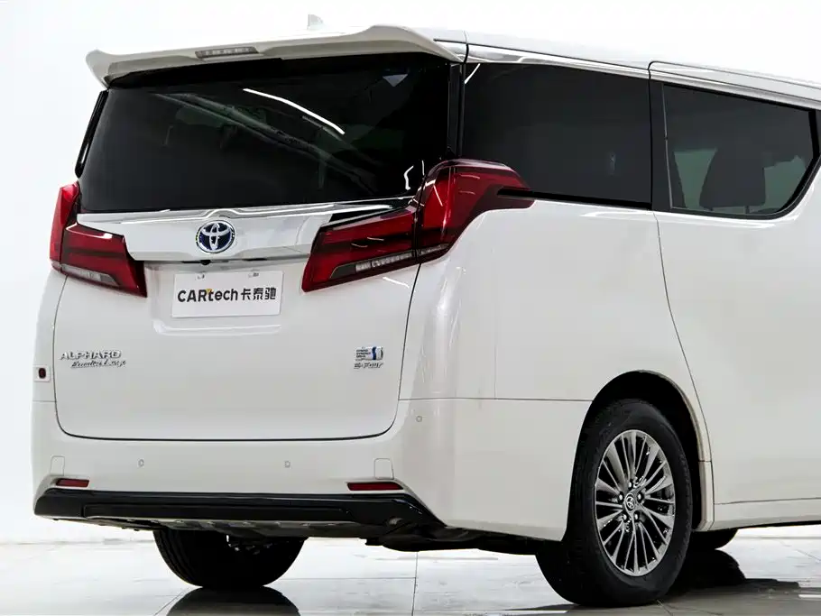 Toyota Alphard 2021 2.5L Luxury
