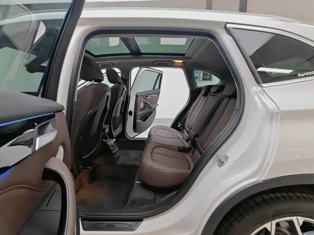 BMW X1 — миниатюра 13