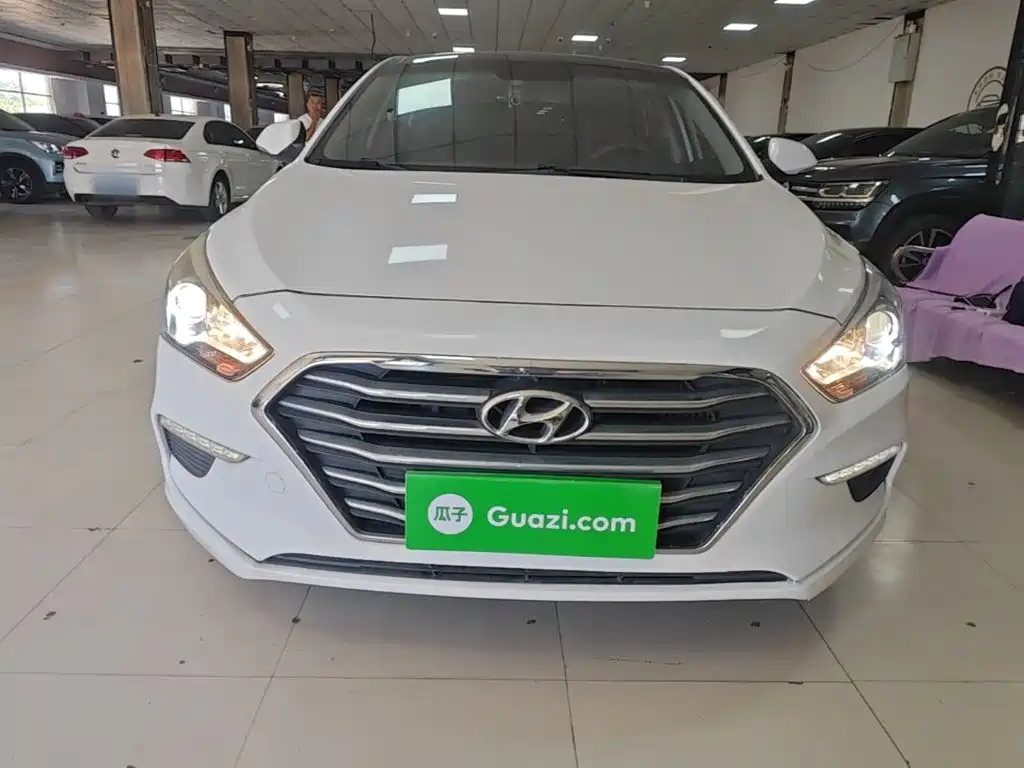 Hyundai Mistra — миниатюра 3