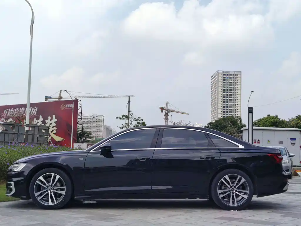 Audi A6L — миниатюра 6