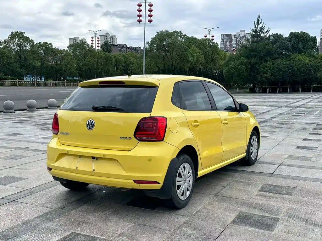 Volkswagen Polo — миниатюра 7