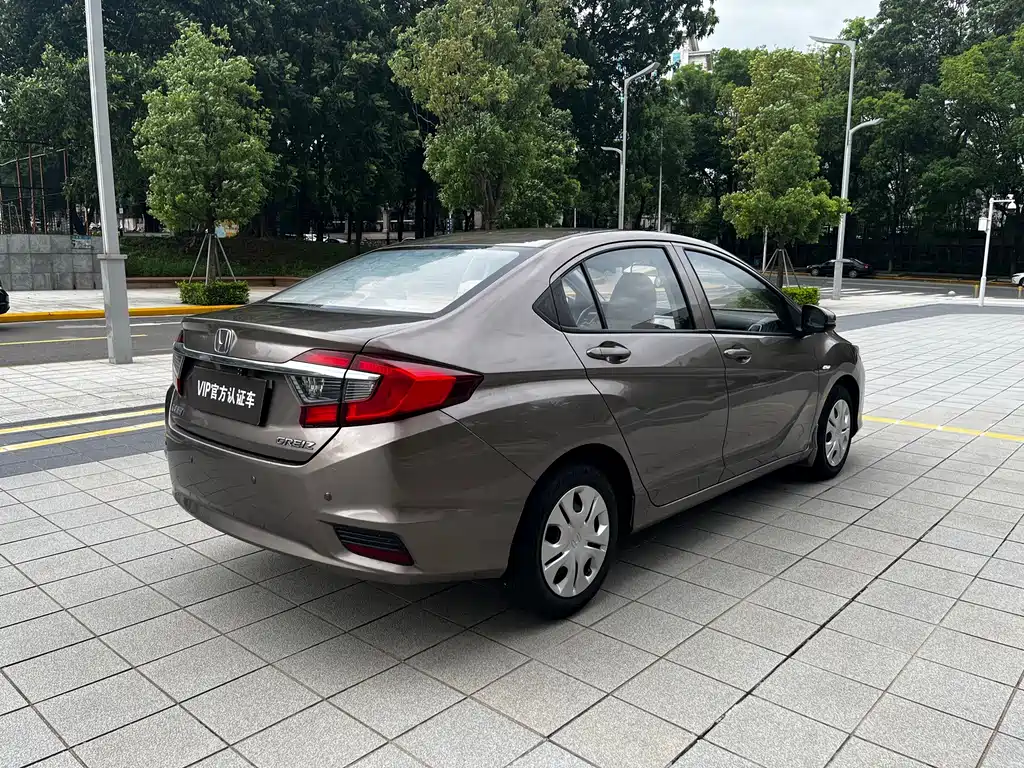 Honda Greiz — миниатюра 6
