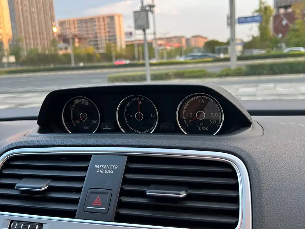 Volkswagen Scirocco — миниатюра 7
