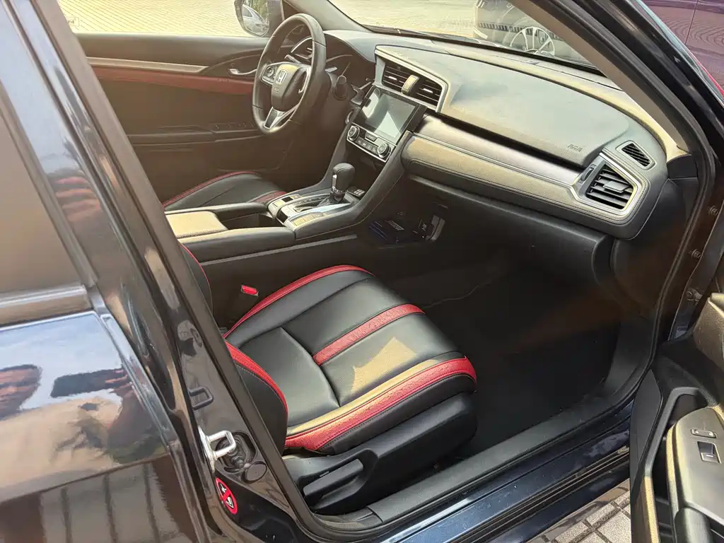Honda Civic — миниатюра 22