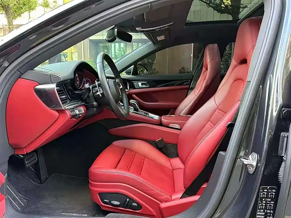 Porsche Panamera — миниатюра 6