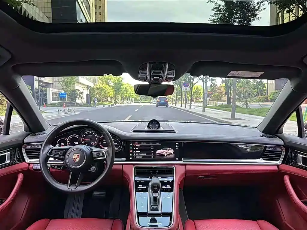 Porsche Panamera — миниатюра 5