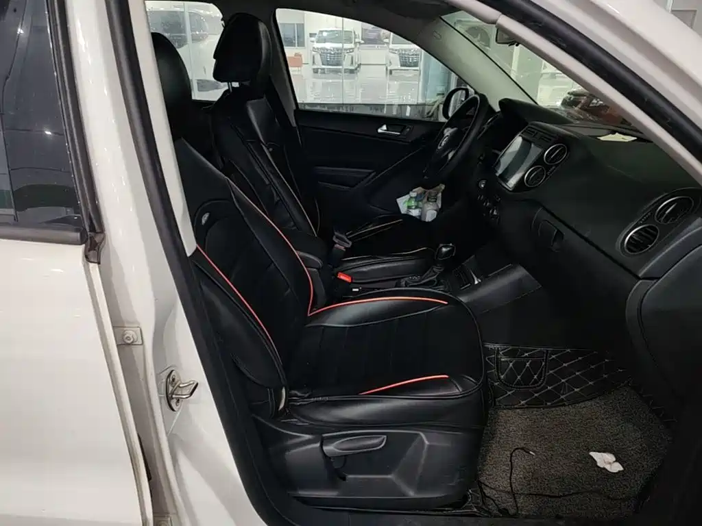 Volkswagen Tiguan — миниатюра 25