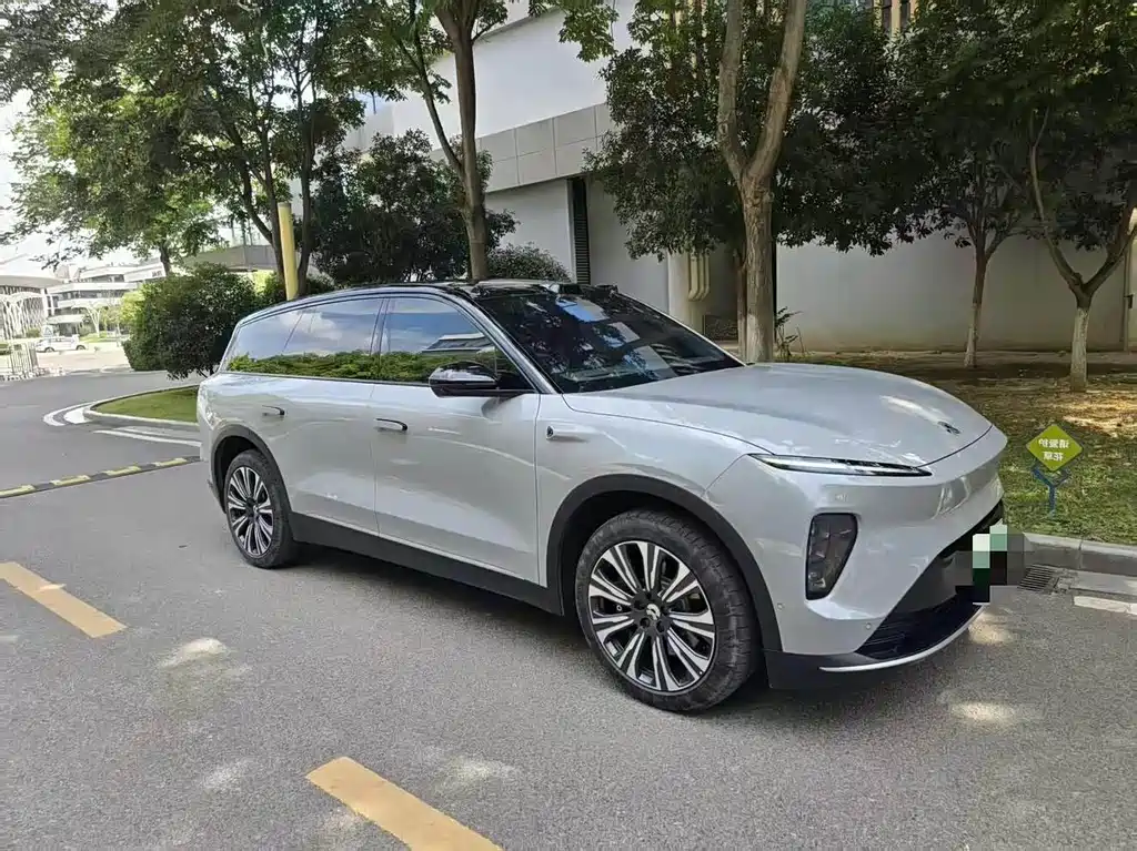 NIO ES8 — миниатюра 3