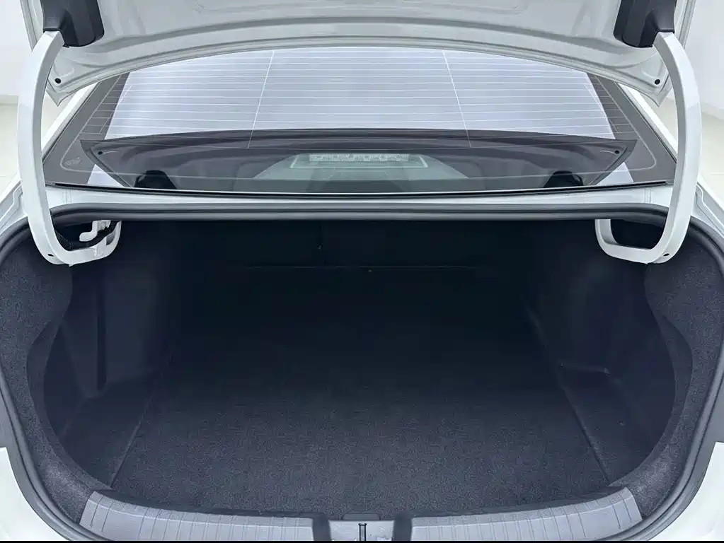 Volkswagen Sagitar — миниатюра 19