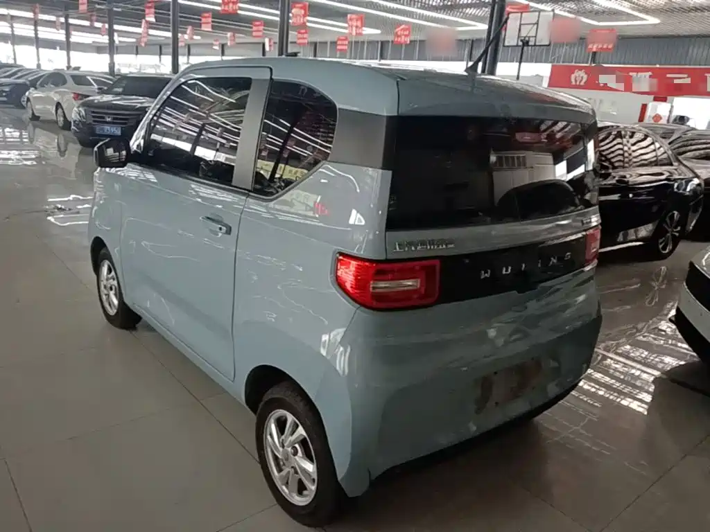 Wuling MINIEV — миниатюра 5