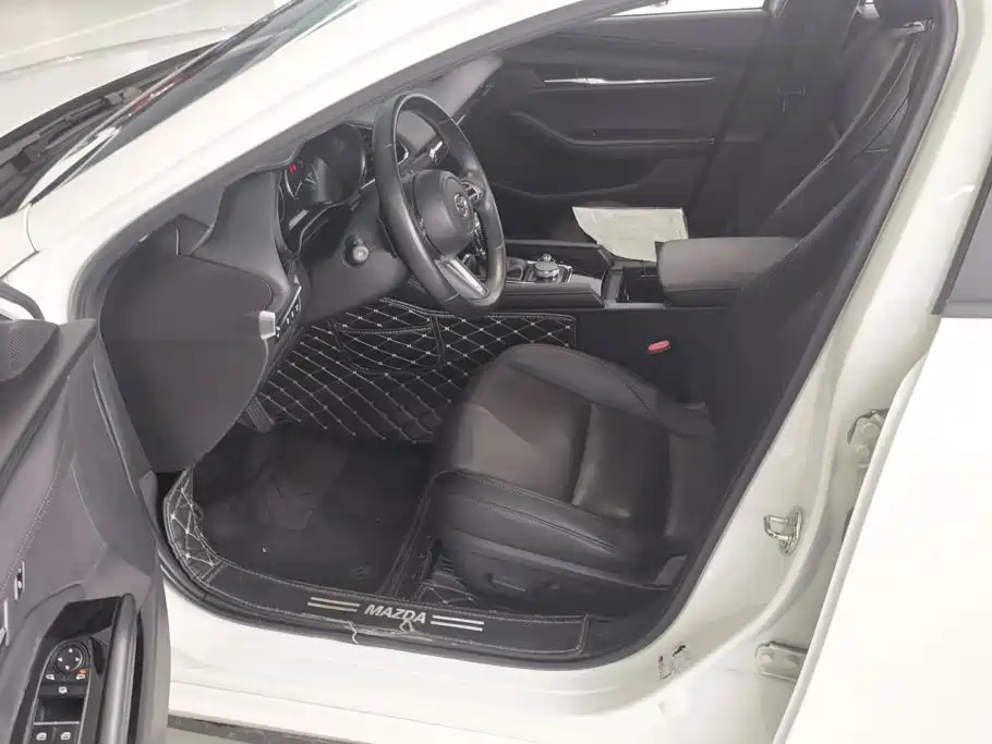 Mazda 3 Axela — миниатюра 9