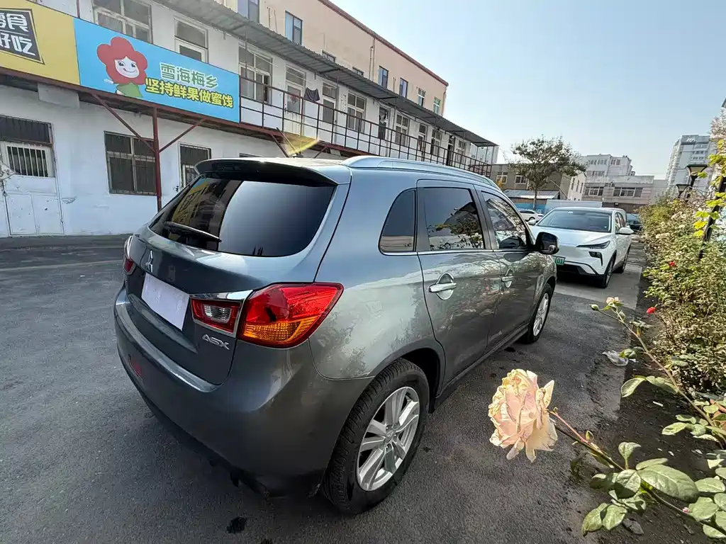 Mitsubishi ASX 2013 2.0L CVT Luxury