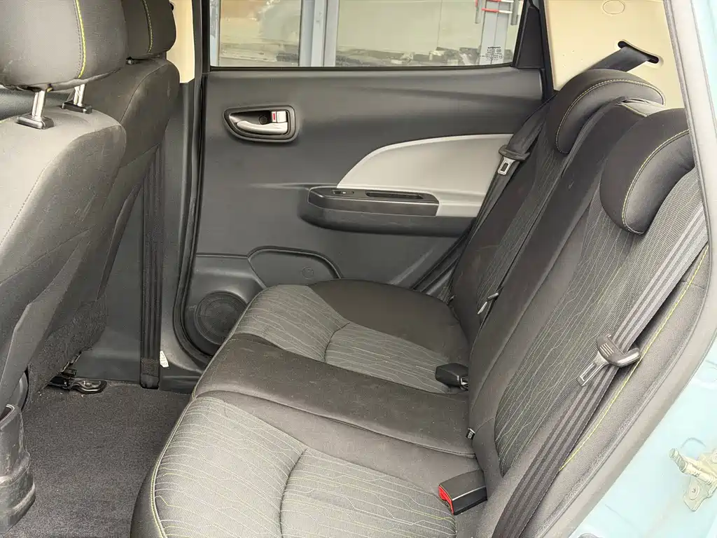 Changan Benben E-Star — миниатюра 15