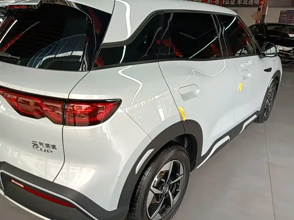 BYD Yuan UP — миниатюра 7