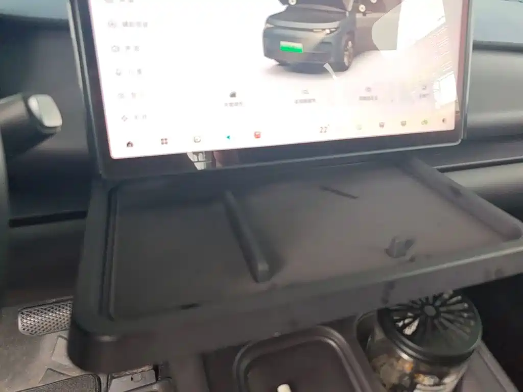Leapmotor Leapmotor C10 — миниатюра 9