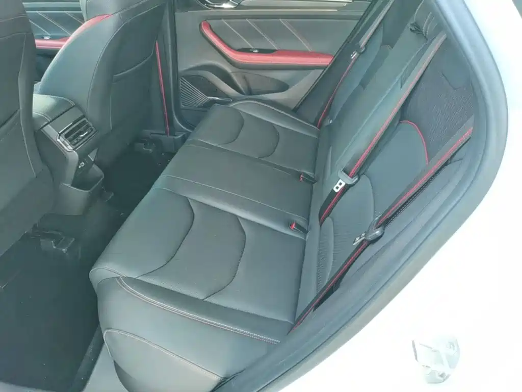 Geely Emgrand S — миниатюра 17