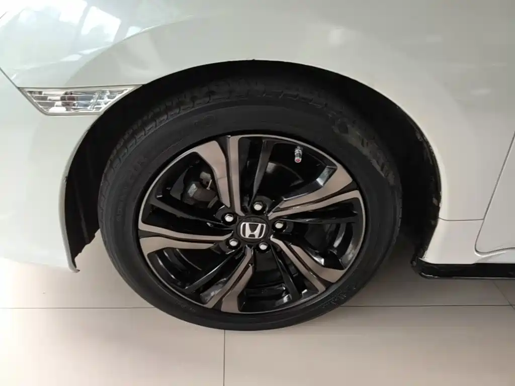 Honda Civic — миниатюра 23