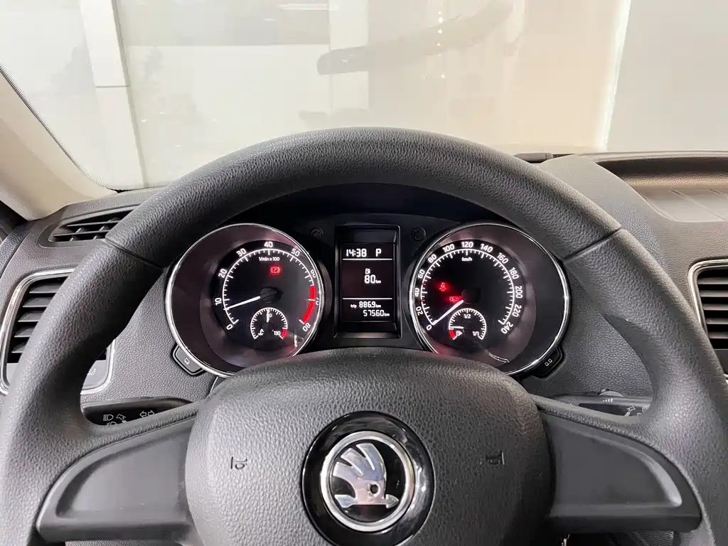 Skoda Yeti — миниатюра 24