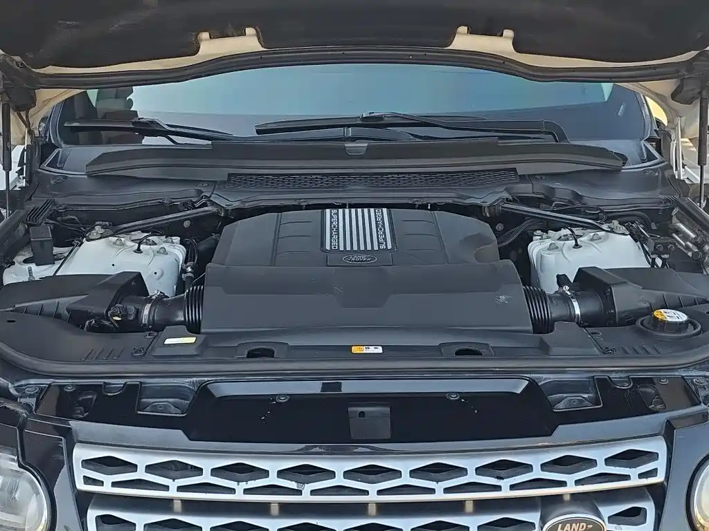 Land Rover Sport — миниатюра 13