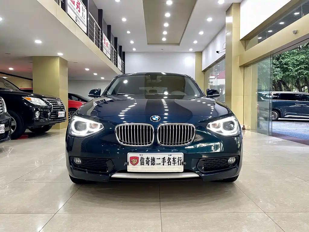 BMW 1 Series (Import) — миниатюра 4
