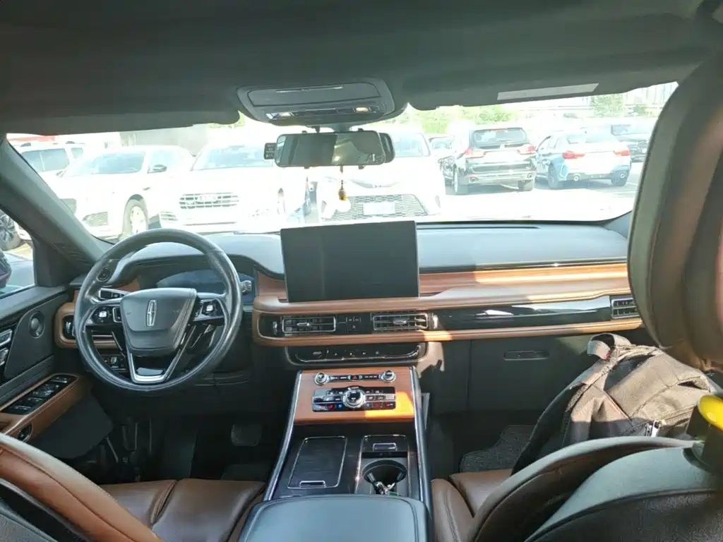 Lincoln Aviator 2020 3.0T V6