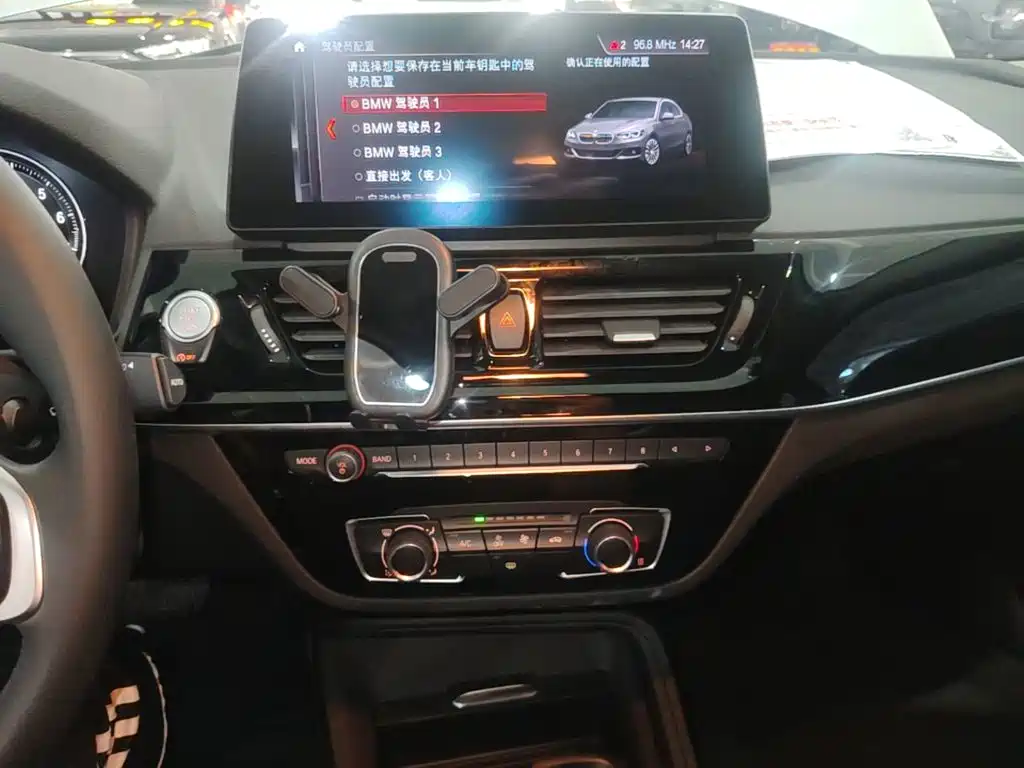 BMW 1 Series — миниатюра 13