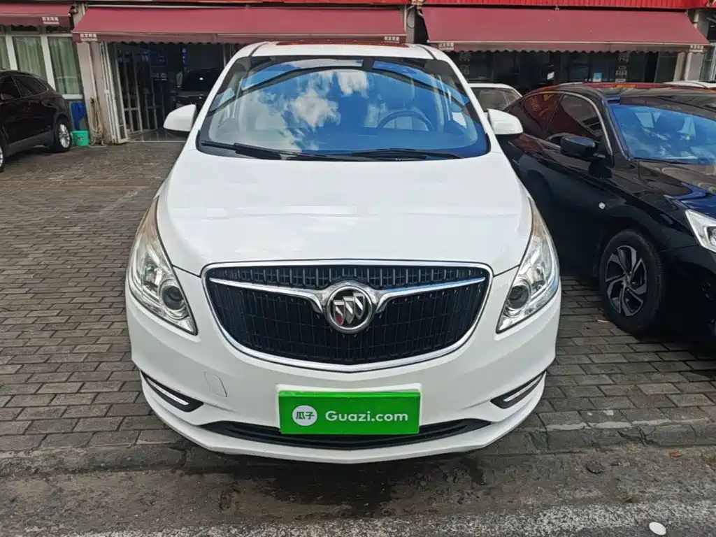 Buick GL8 — миниатюра 3