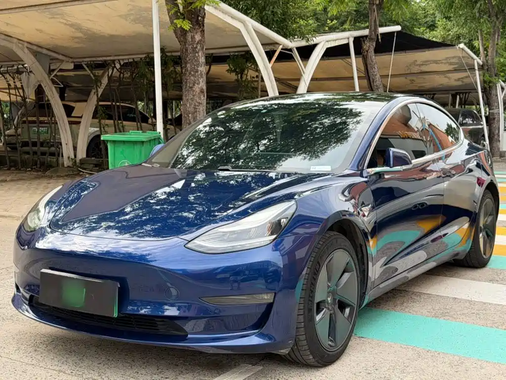 Tesla Model 3 — миниатюра 2
