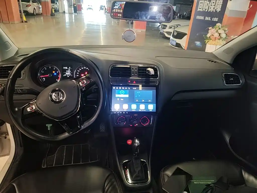 Volkswagen Polo — миниатюра 13