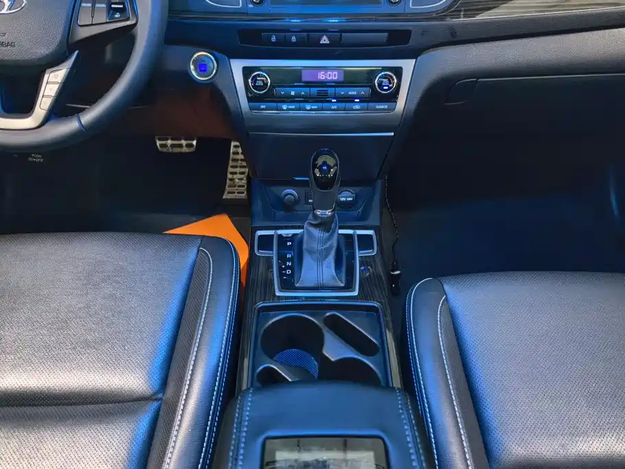 Hyundai Mistra — миниатюра 16